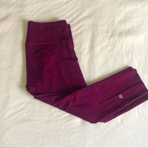 Lululemon crops